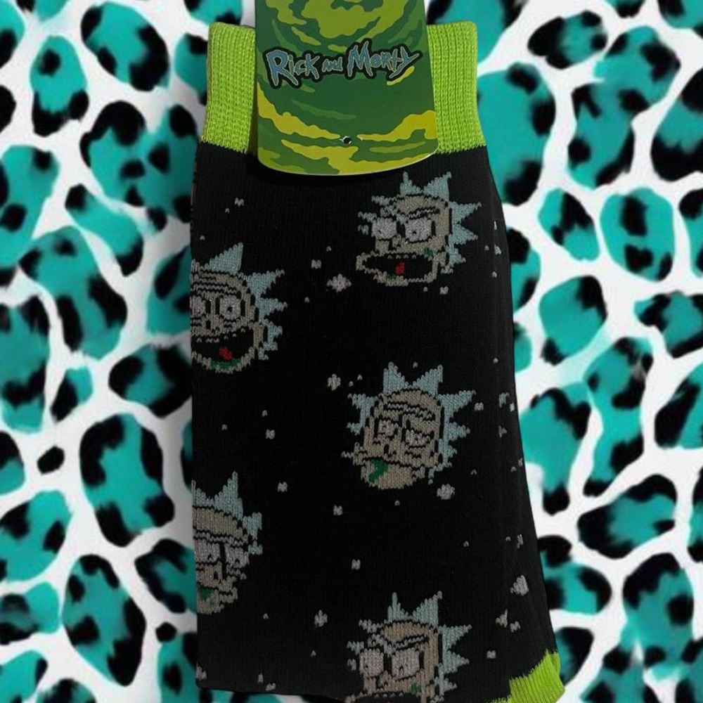 2 Pair NWT Rick & Morty Crew Socks • Men’s Size • 8-12